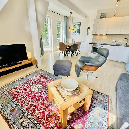Lotsenhaus, Suedblick, Ein Traum